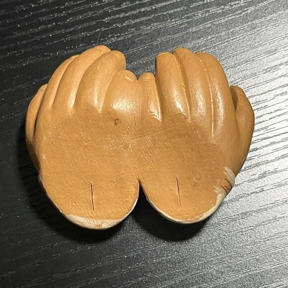 Handcrafted Clay Hands Nativity Scene Miniature Figurine - Picture 7 of 7